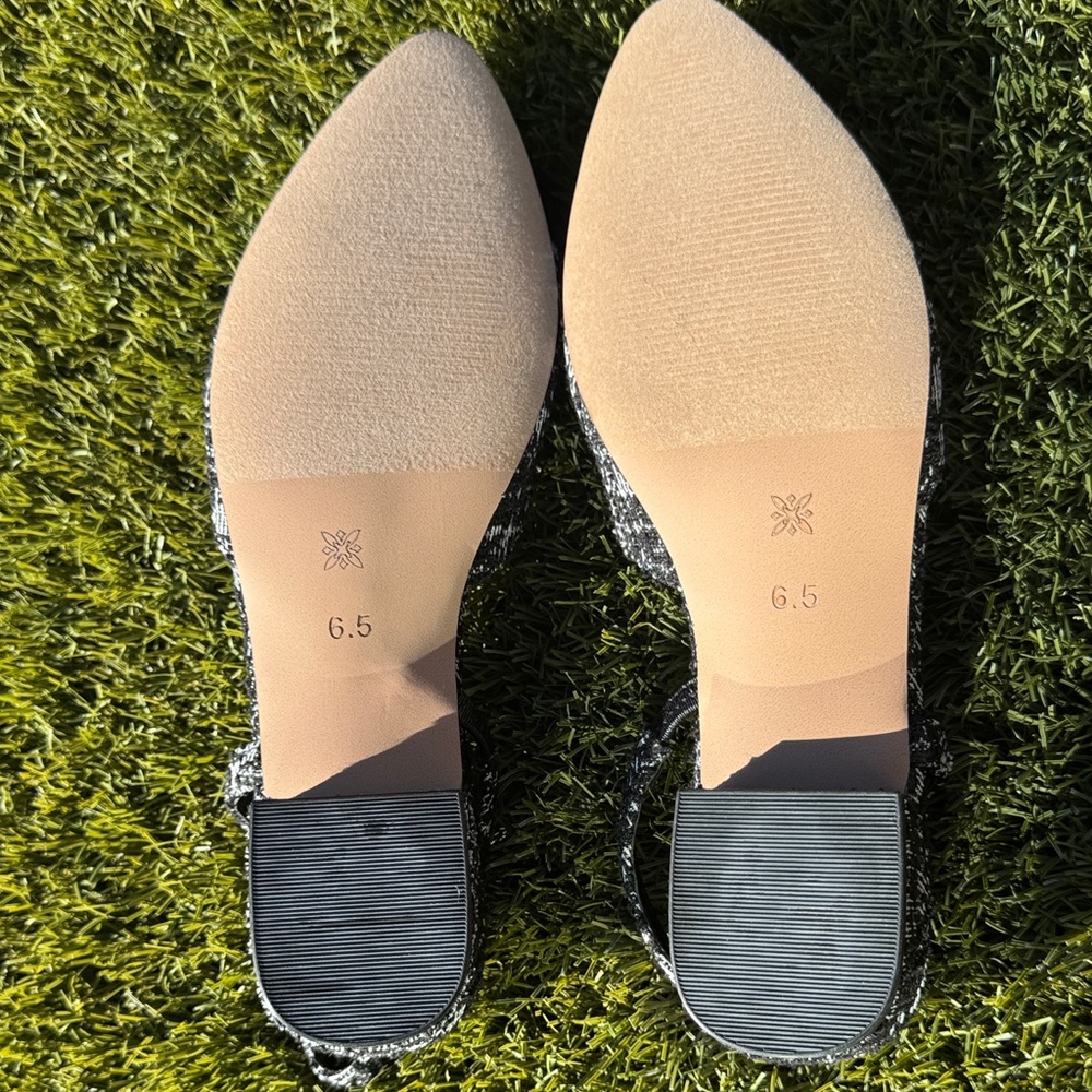 BCBGeneration Black and White Tweed Slingback Heels - Picture 11 of 15